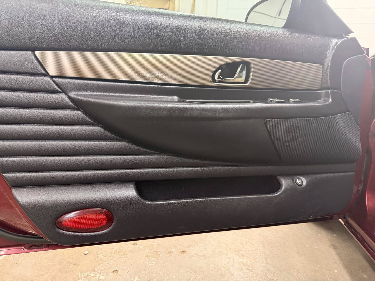Used 2004 Ford Thunderbird RWD image 13