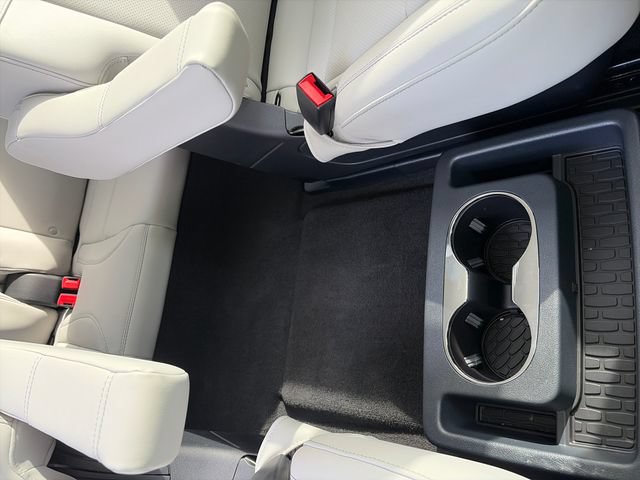 Used 2026 Lincoln Aviator AWD image 22