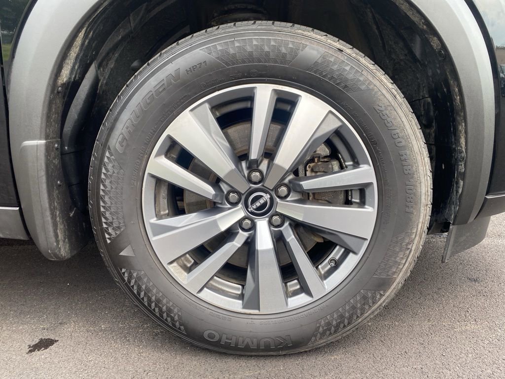 Used 2023 Nissan Pathfinder SL image 34