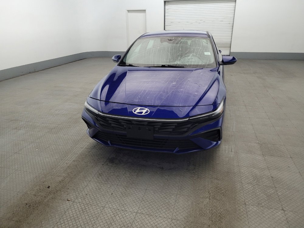 Used 2024 Hyundai Elantra SEL FWD image 15