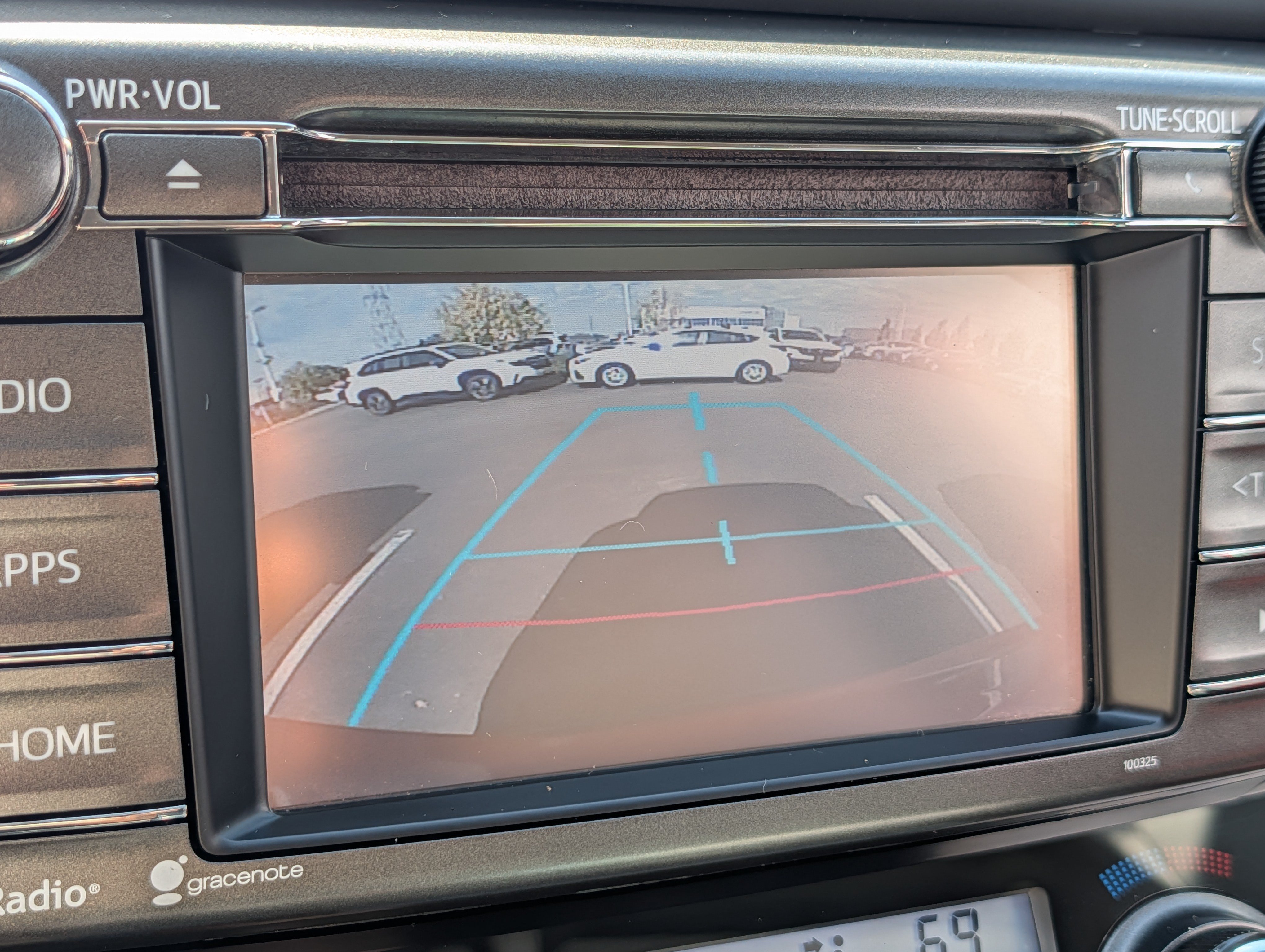 Used 2014 Toyota RAV4 XLE AWD/4WD image 27