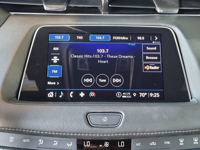 Certified 2023 Cadillac XT4 Luxury w/ Cold Weather Package FWD image 20