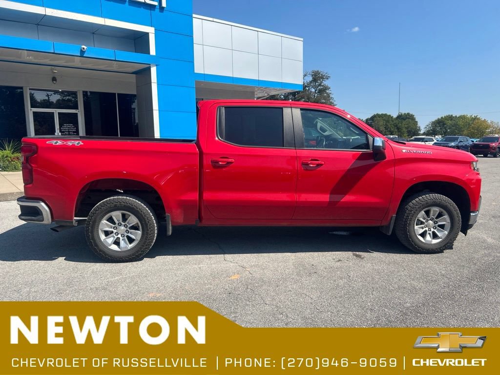 Used 2022 Chevrolet Silverado 1500 LT AWD/4WD image 15