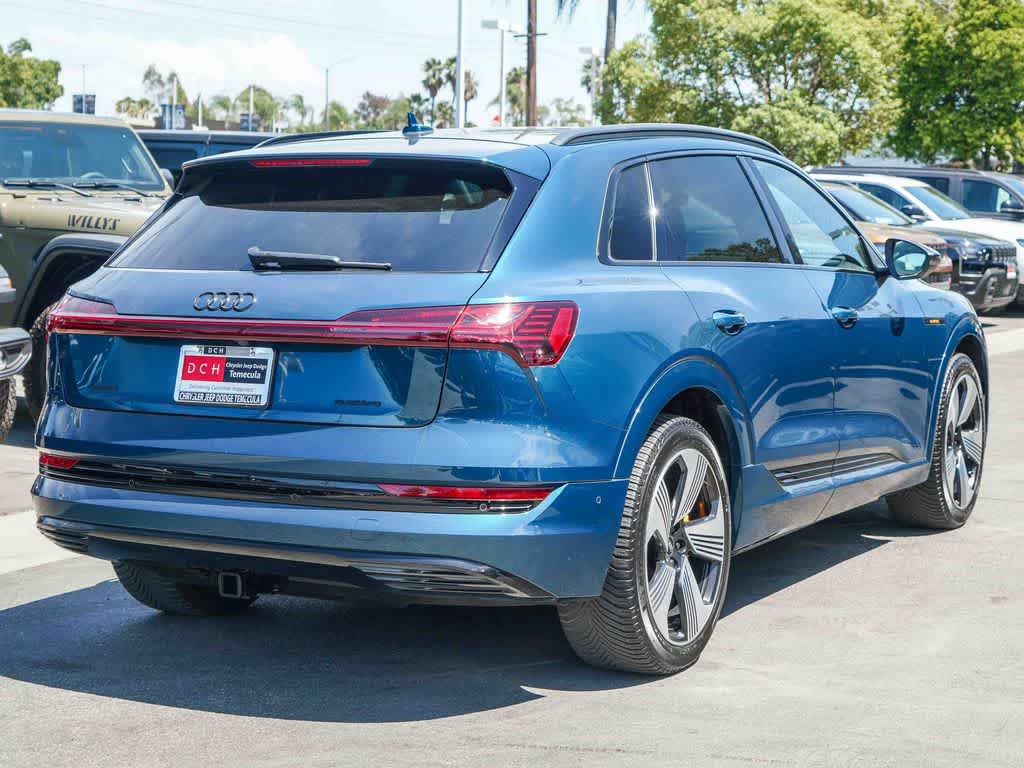 Used 2023 Audi e-tron Premium Plus AWD/4WD image 4
