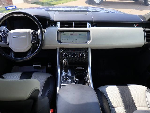 Used 2017 Land Rover Range Rover Sport SVR AWD/4WD image 19