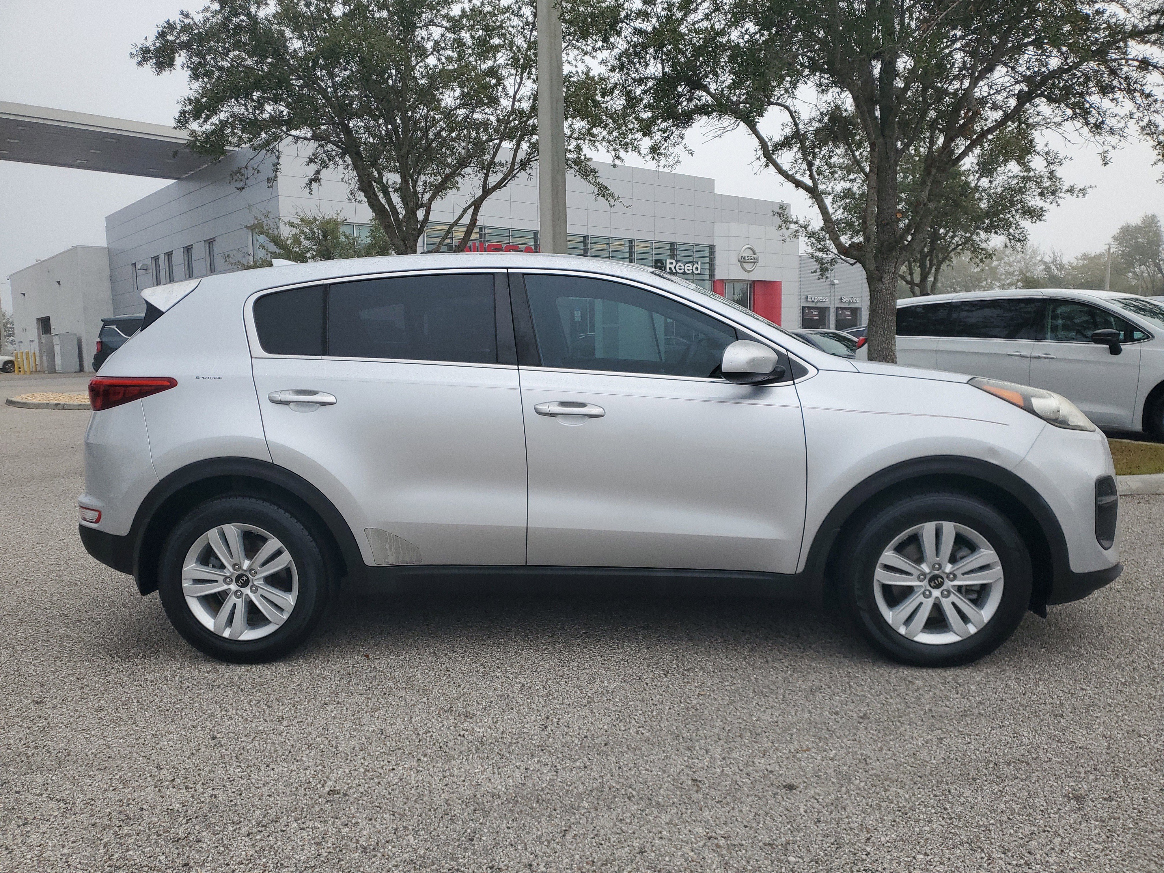 Used 2019 Kia Sportage LX FWD image 4