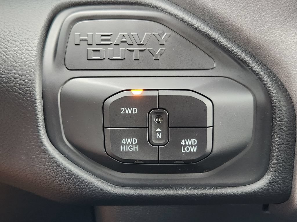 Used 2026 RAM 2500 Big Horn AWD/4WD image 21