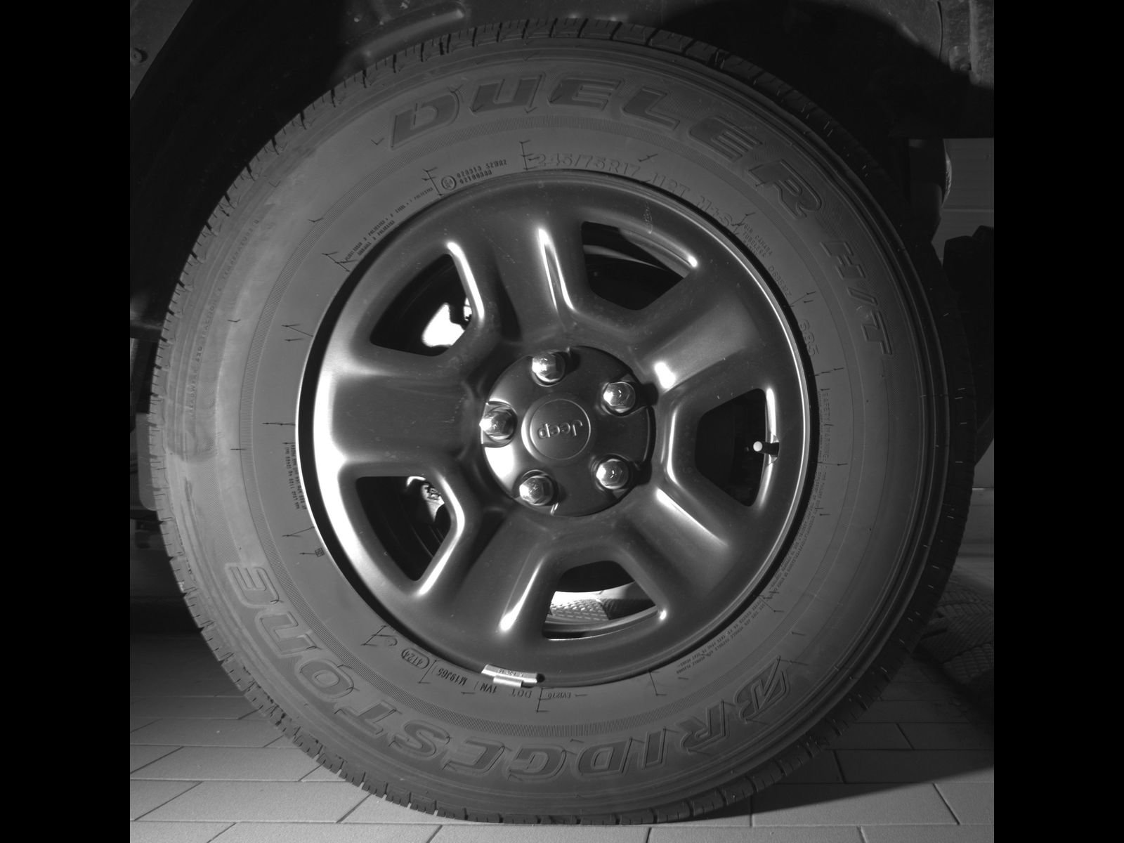 Used 2025 Jeep Gladiator Sport AWD/4WD image 11