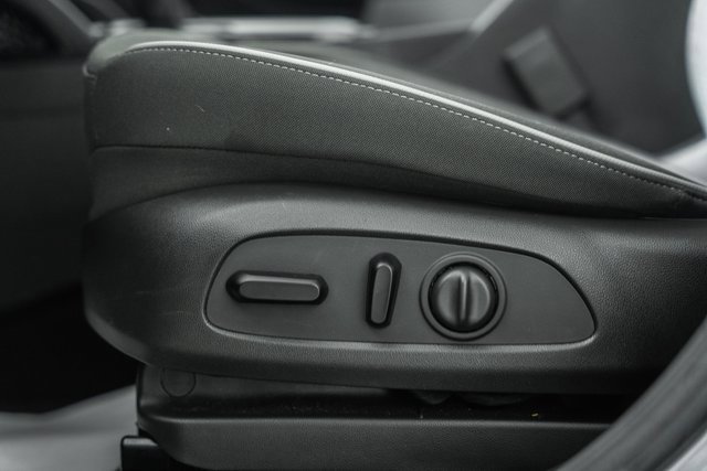 Used 2023 Chevrolet TrailBlazer LT image 36