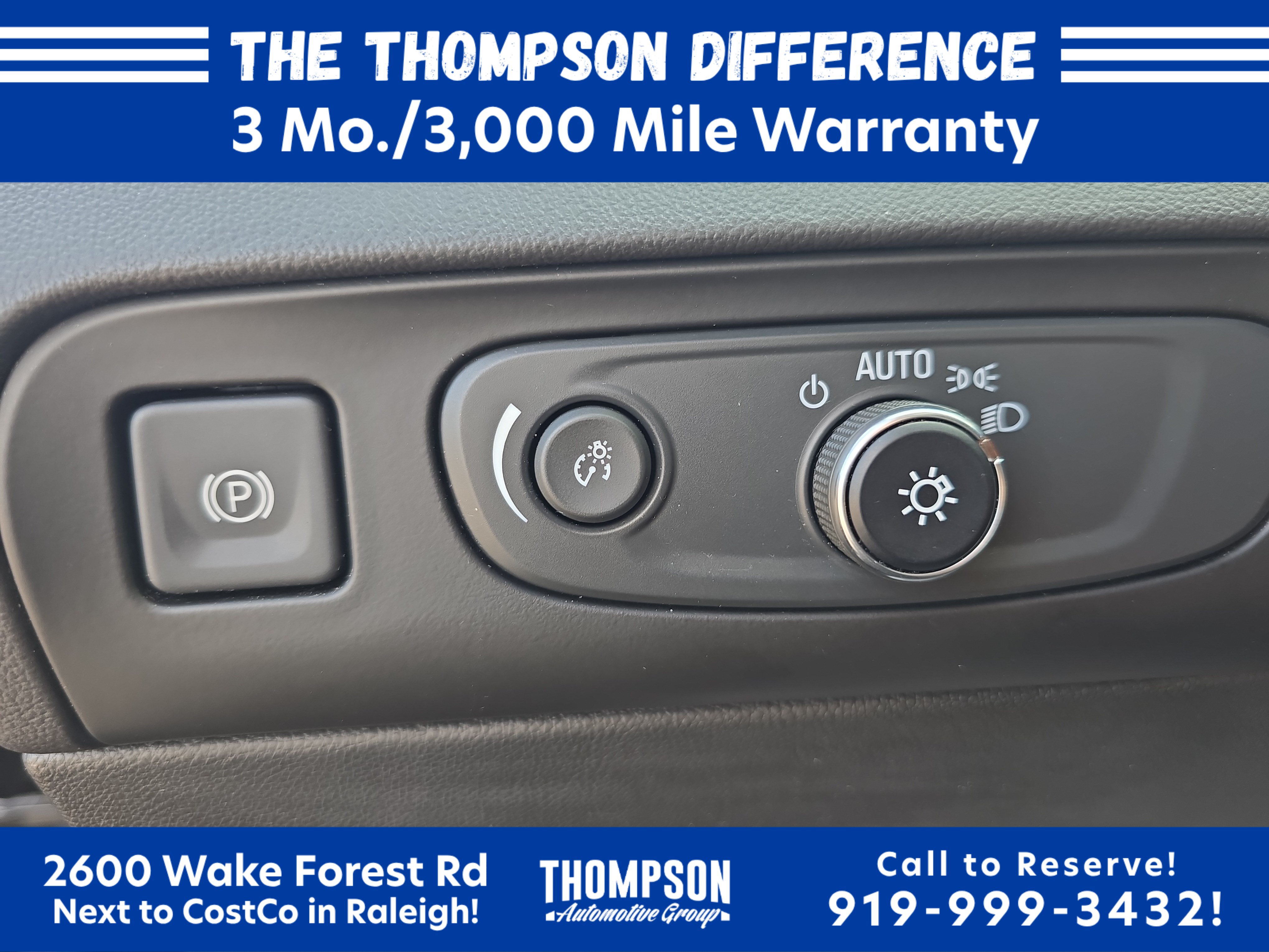 Used 2019 Buick Enclave Essence w/ LPO, Luxury Package FWD image 19