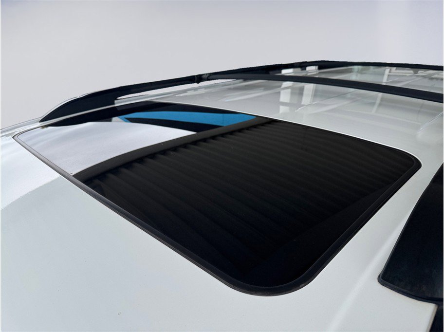 Used 2016 Toyota Sequoia SR5 AWD/4WD image 10