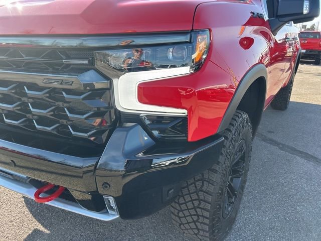 New 2026 Chevrolet Silverado 1500 ZR2 w/ LPO, Dark Essentials Package image 9