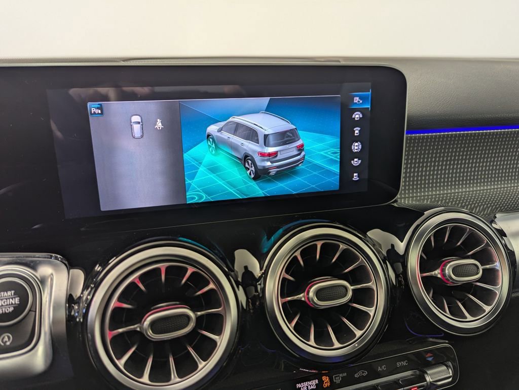 Used 2021 Mercedes-Benz GLB 250 image 48