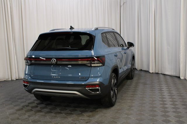 New 2026 Volkswagen Taos SE AWD/4WD image 22