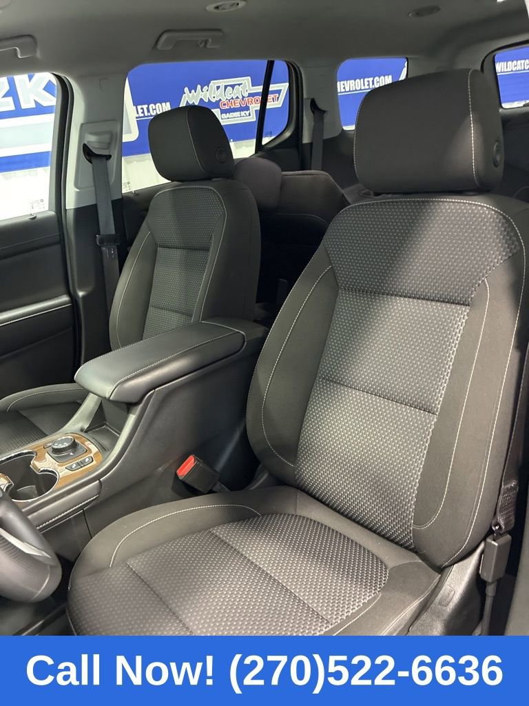 Used 2023 GMC Acadia SLE w/ Driver Convenience Package image 15