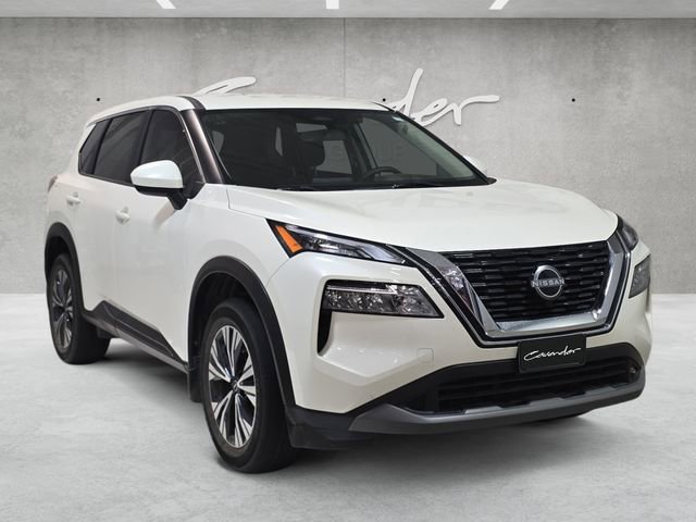 Used 2023 Nissan Rogue SV image 2