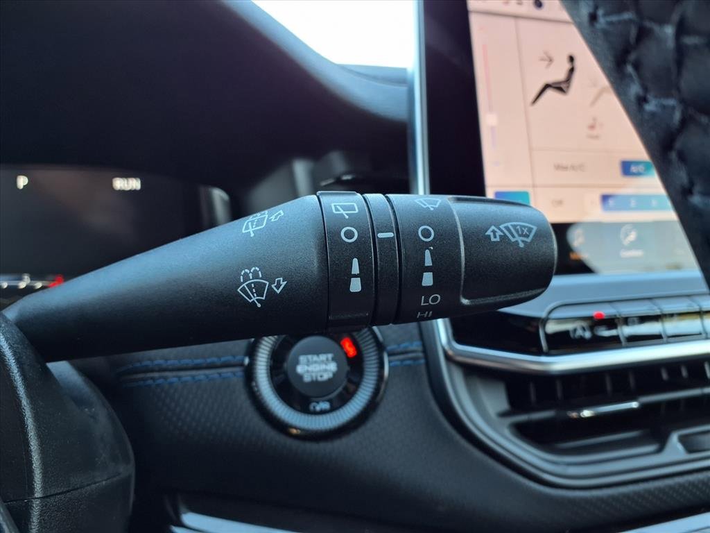 New 2026 Jeep Compass Limited image 19