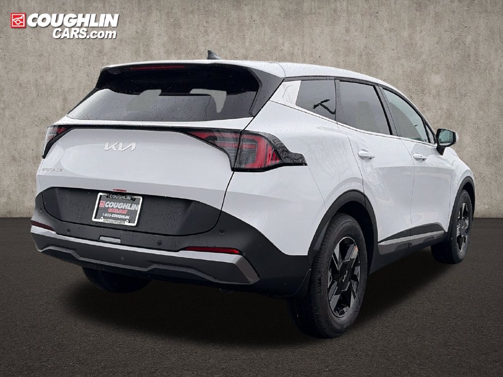 New 2027 Kia Sportage LX FWD image 8