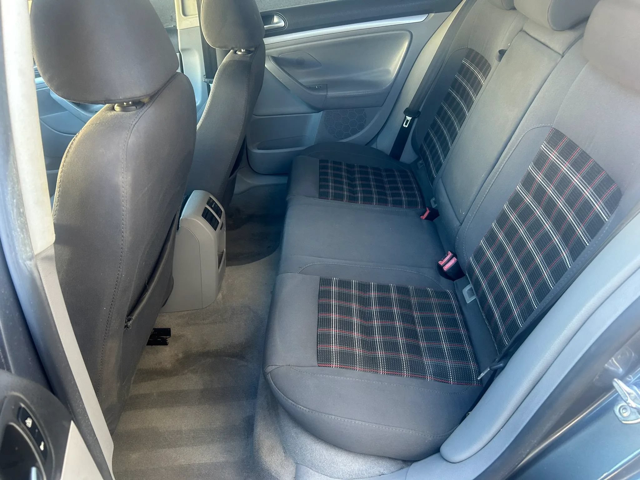 Used 2006 Volkswagen Jetta TDI FWD image 16