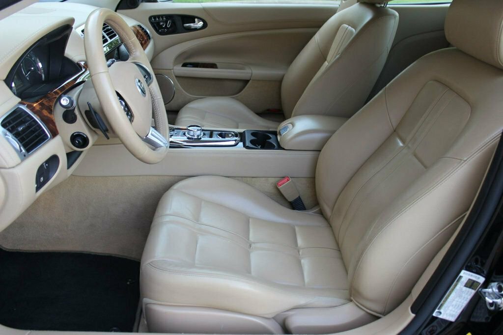 Used 2013 Jaguar XK Touring RWD image 11