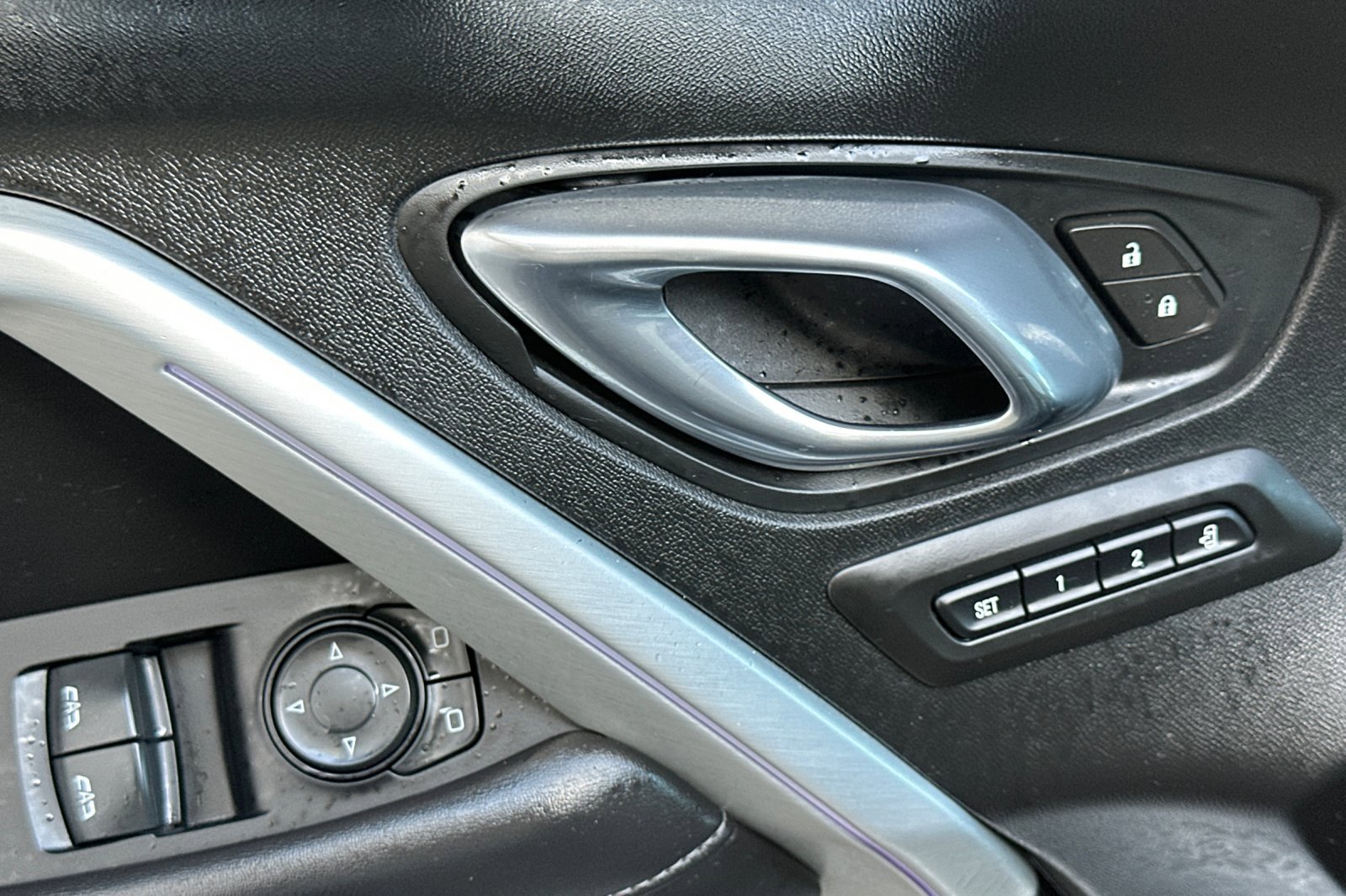 Used 2019 Chevrolet Camaro SS RWD image 12