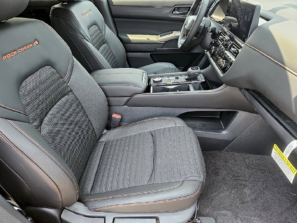 New 2026 Nissan Pathfinder Rock Creek w/ Rock Creek Premium Package AWD/4WD image 13