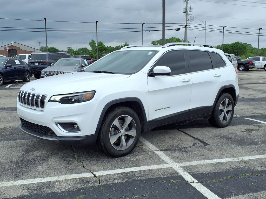 Used 2019 Jeep Cherokee Limited w/ Luxury Group image 3