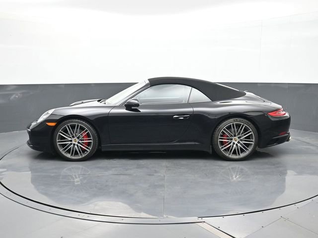 Certified 2019 Porsche 911 Carrera S image 2