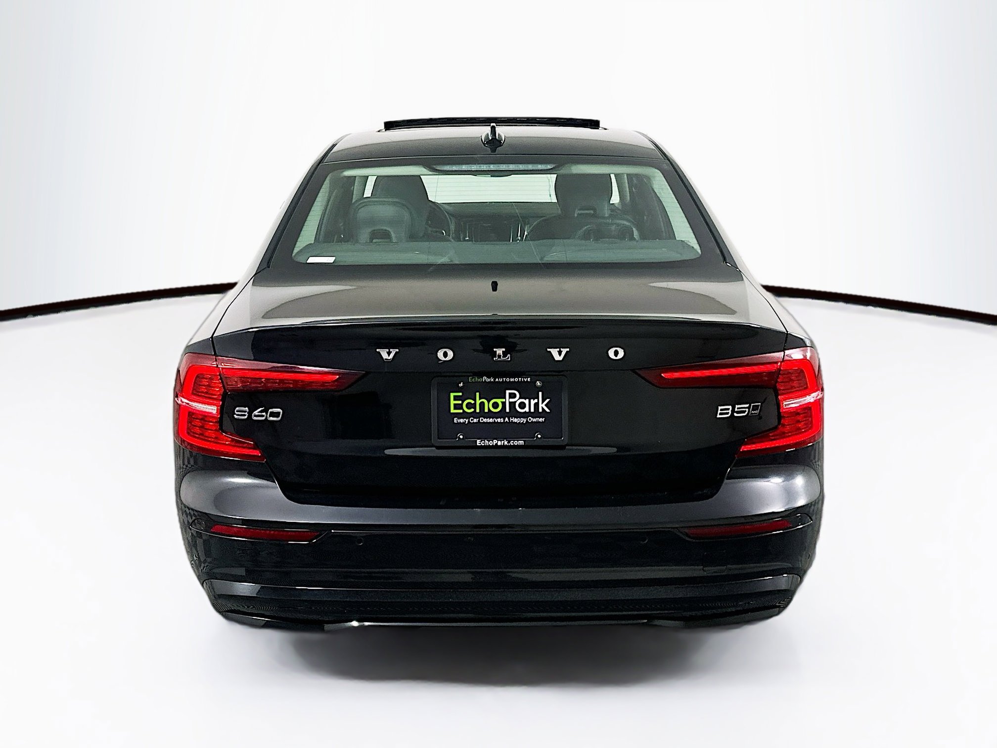 Used 2024 Volvo S60 B5 Plus image 7