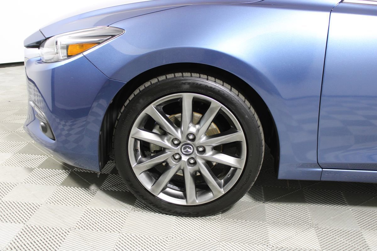 Used 2018 MAZDA MAZDA3 Grand Touring w/ Premium Equipment Package image 34