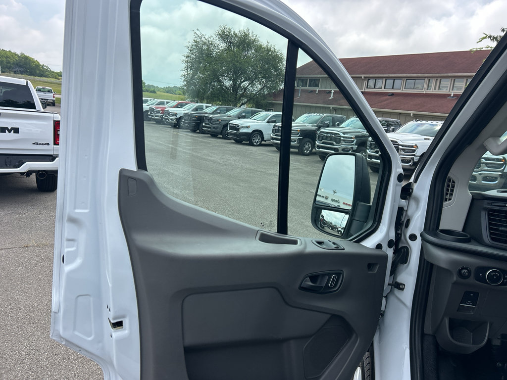 Used 2025 Ford Transit 250 Low Roof w/ Exterior Upgrade Package RWD image 18