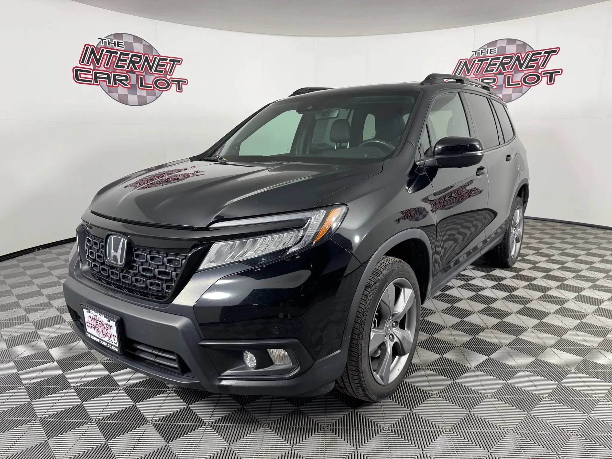Used 2021 Honda Passport Touring image 3