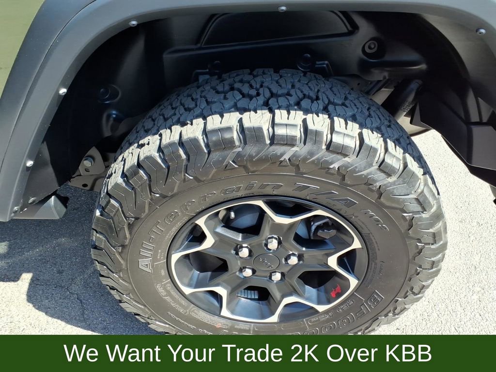 Used 2023 Jeep Wrangler Rubicon AWD/4WD image 11