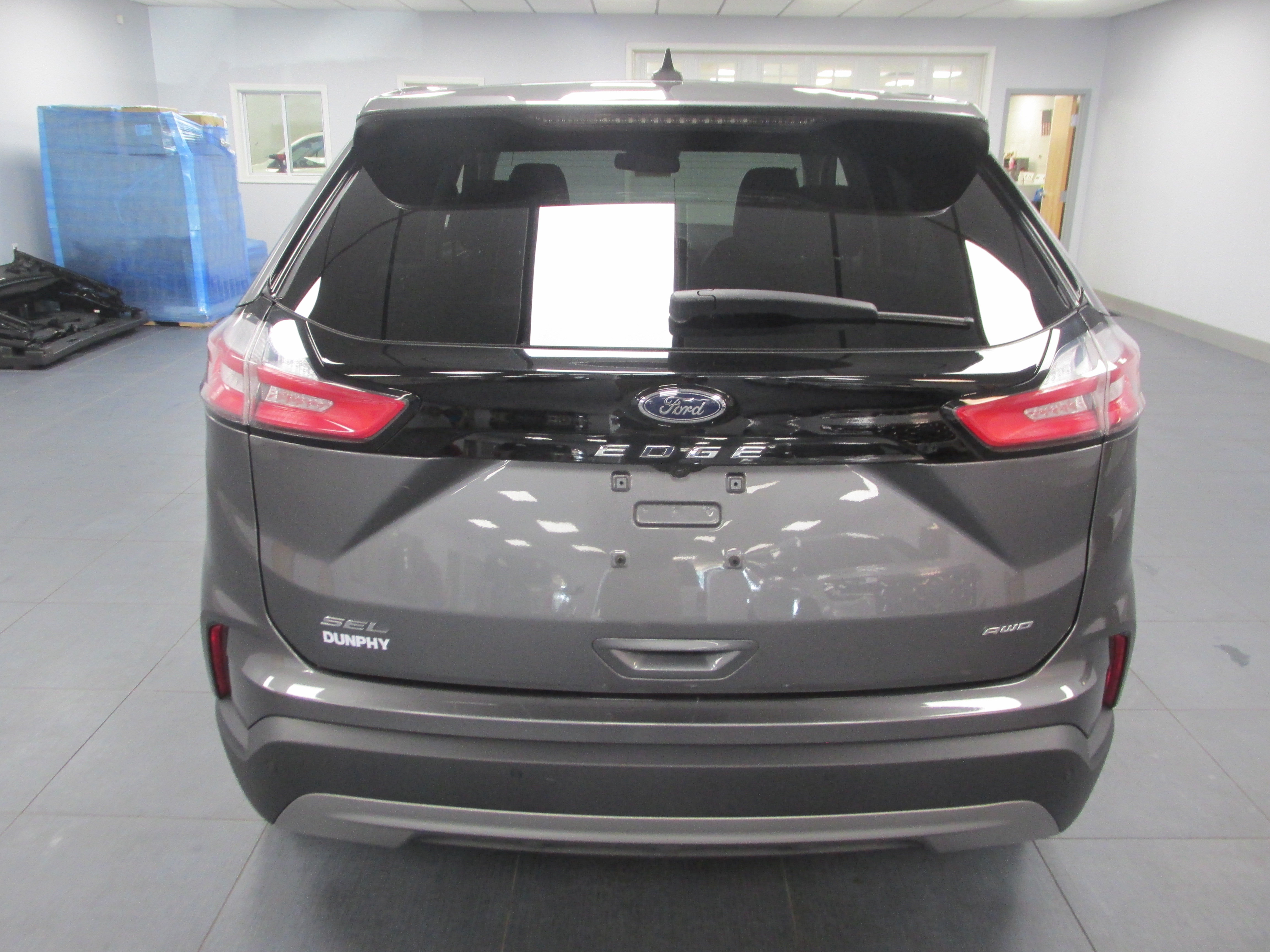 Used 2024 Ford Edge SEL AWD/4WD image 6