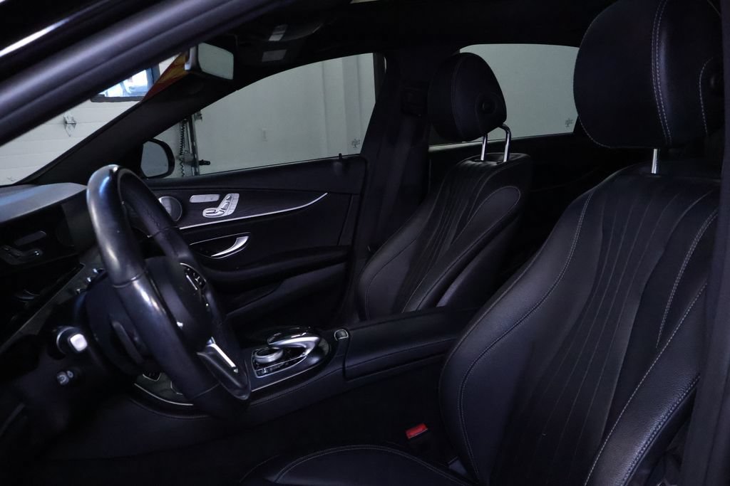 Used 2020 Mercedes-Benz E 350 4MATIC Sedan w/ Parking Assistance Package image 15