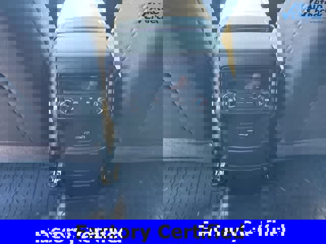 Certified 2023 GMC Acadia SLE image 14