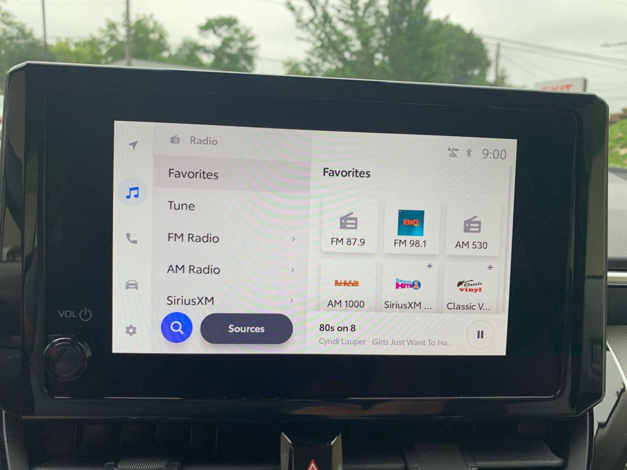 Used 2025 Toyota Corolla LE w/ LE Premium Package FWD image 12