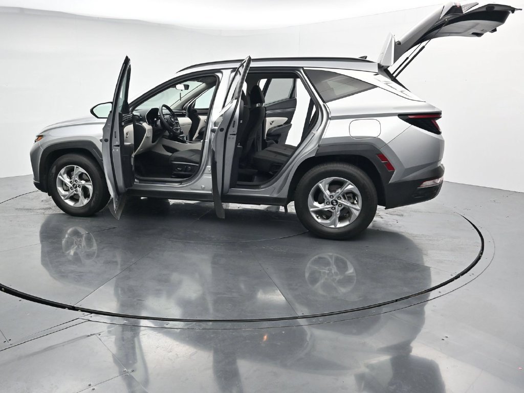 Used 2022 Hyundai Tucson SEL FWD image 28