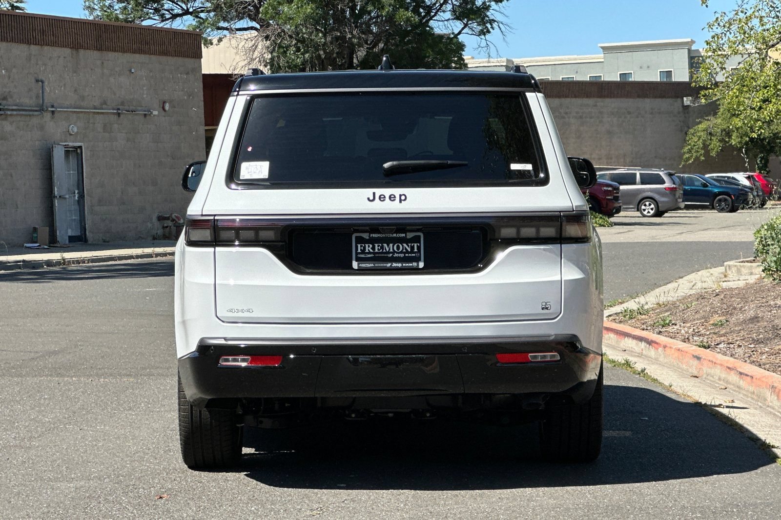 New 2026 Jeep Grand Wagoneer 4WD image 4