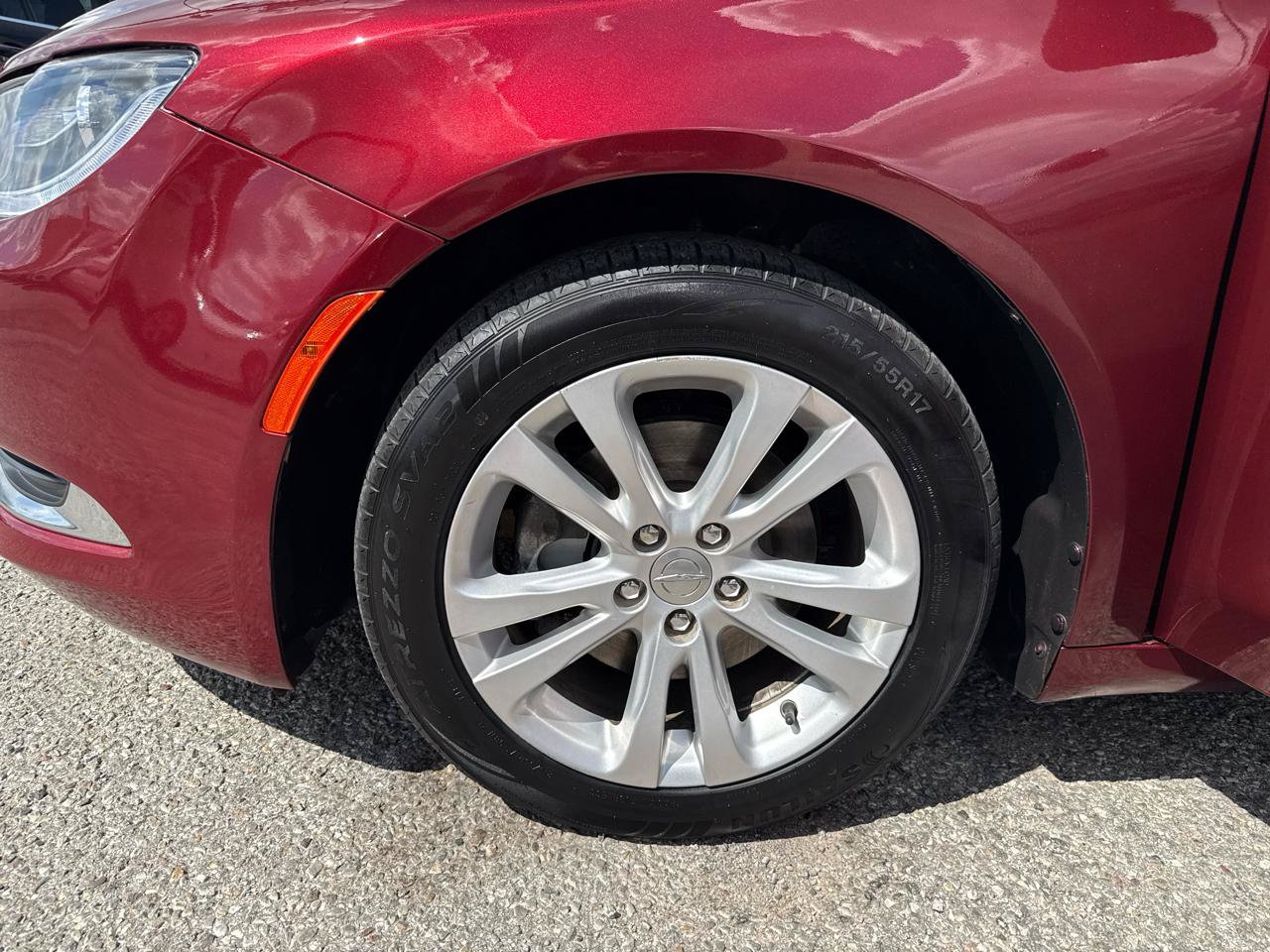 Used 2015 Chrysler 200 Limited w/ Convenience Group FWD image 23