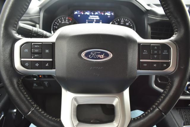 Used 2024 Ford Expedition XLT image 21