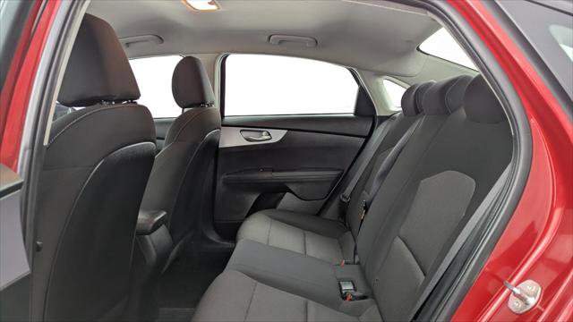 Used 2024 Kia Forte LXS FWD image 17