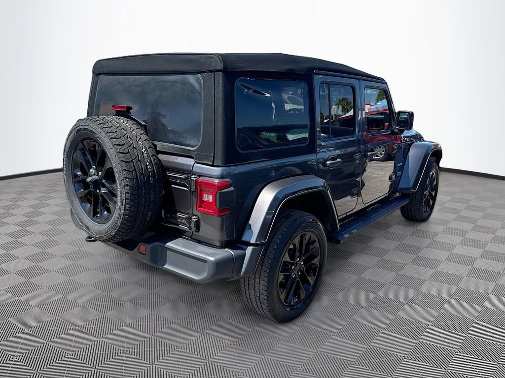Used 2021 Jeep Wrangler Unlimited Sahara w/ Cold Weather Group image 6