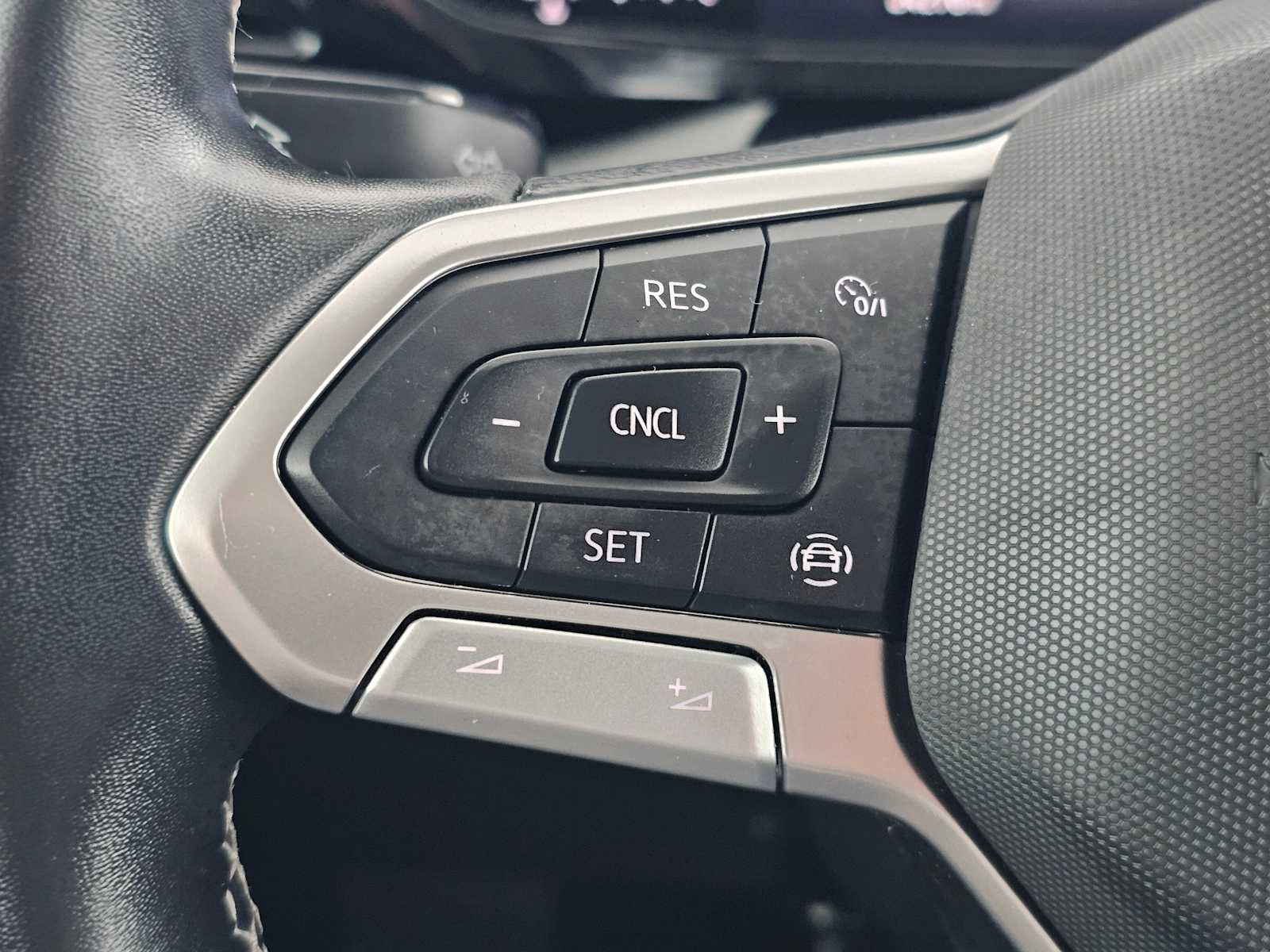 Used 2023 Volkswagen Taos S image 27