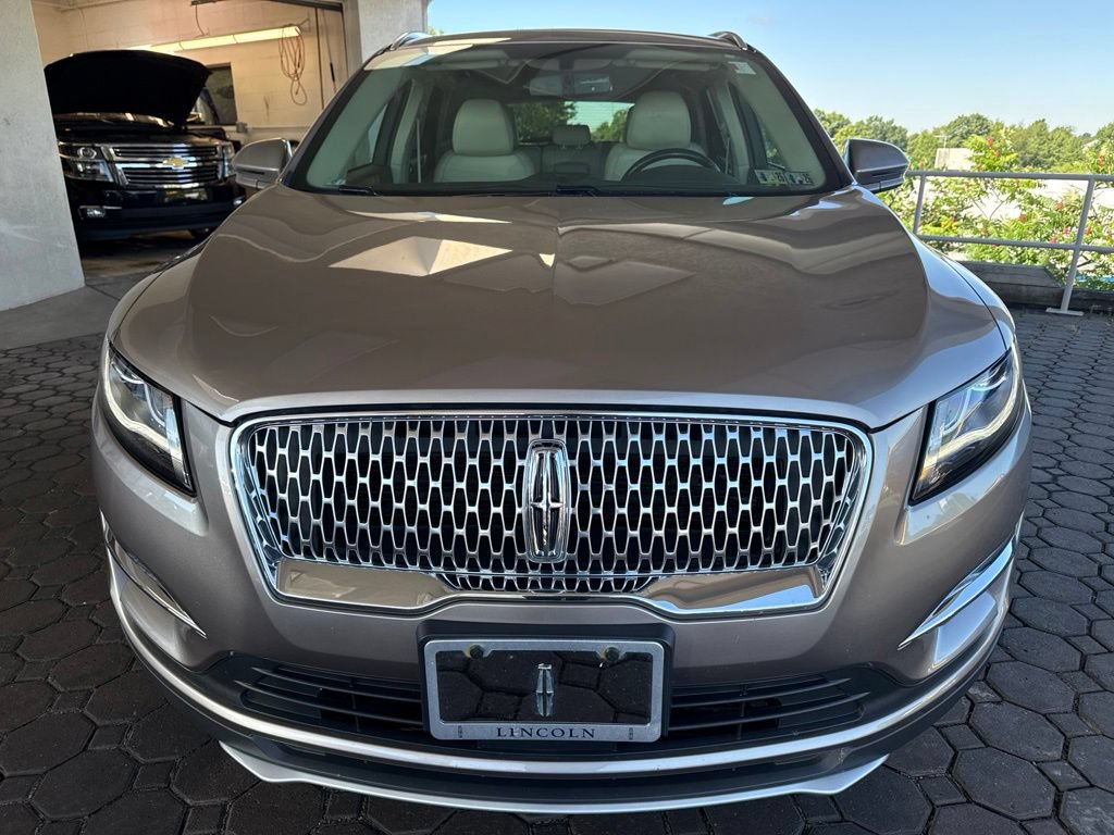 Used 2019 Lincoln MKC Select FWD video 2