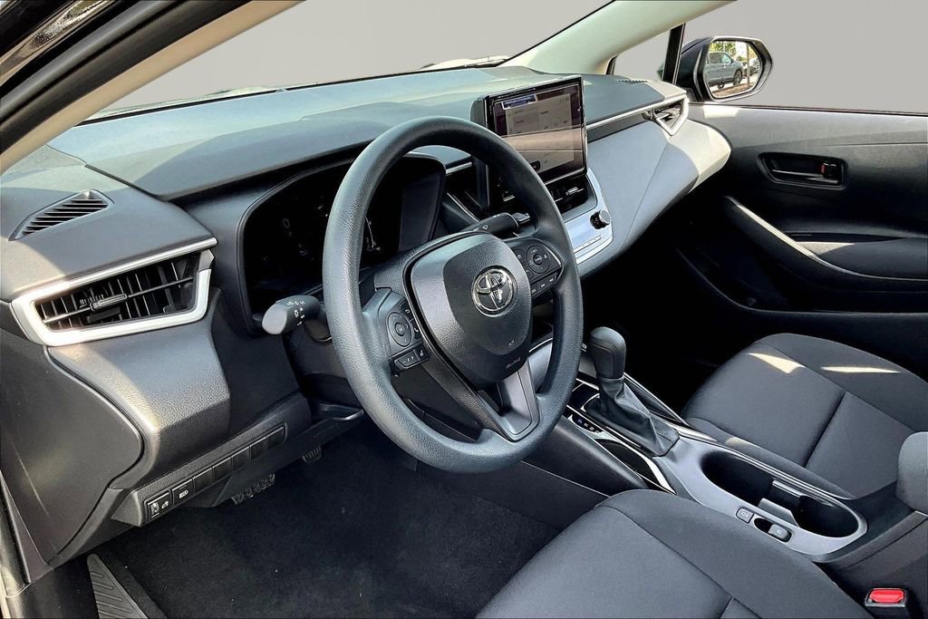 Used 2026 Toyota Corolla LE image 14