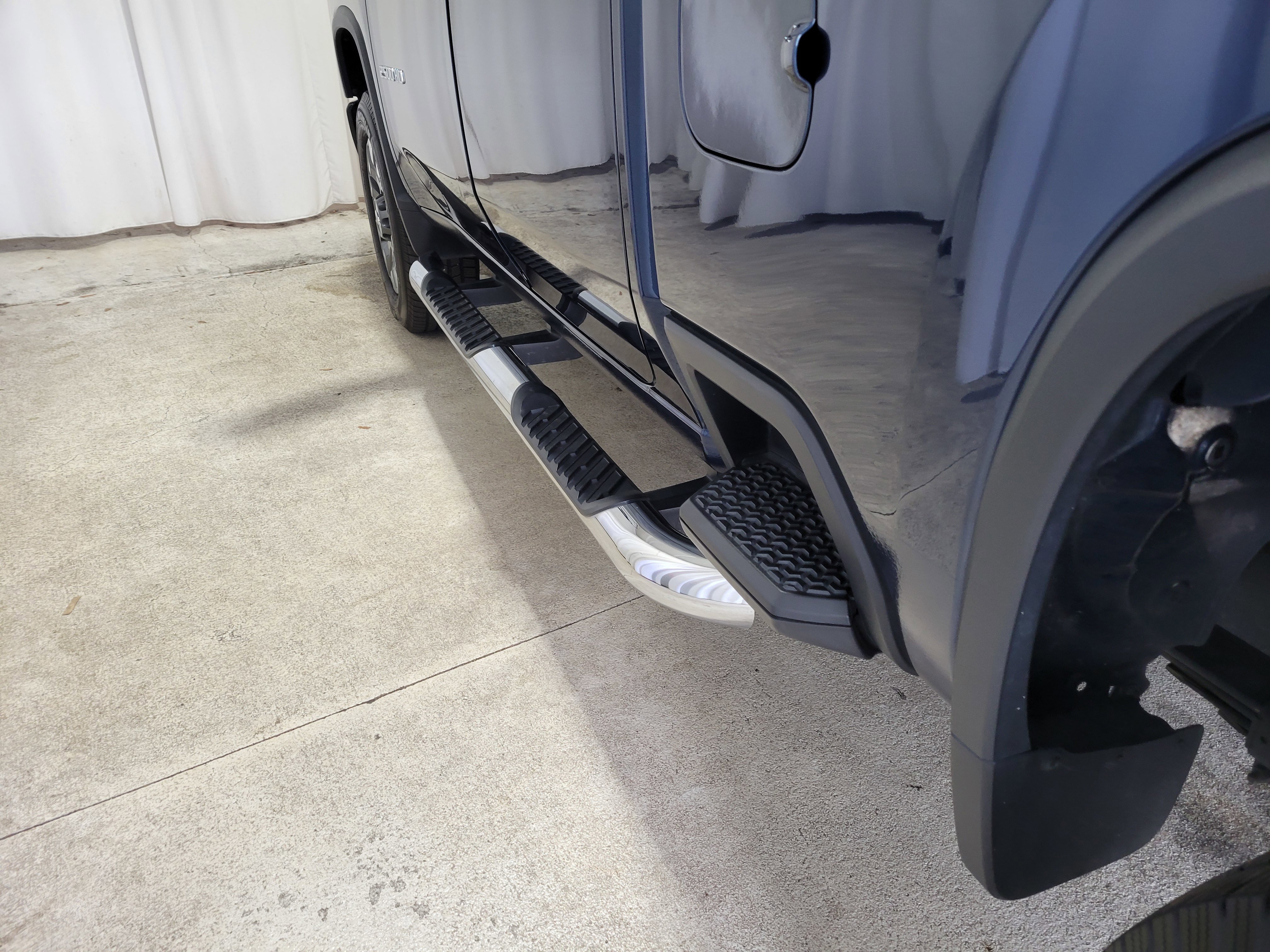 Used 2021 Chevrolet Silverado 2500 Custom w/ Custom Value Package image 15