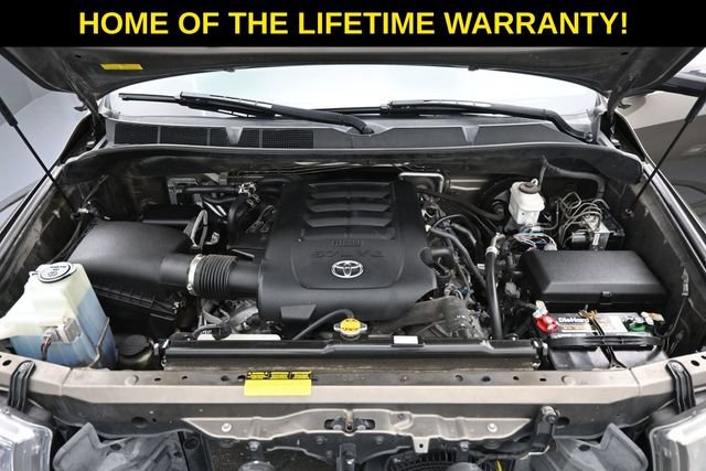 Used 2015 Toyota Sequoia Limited AWD/4WD image 59