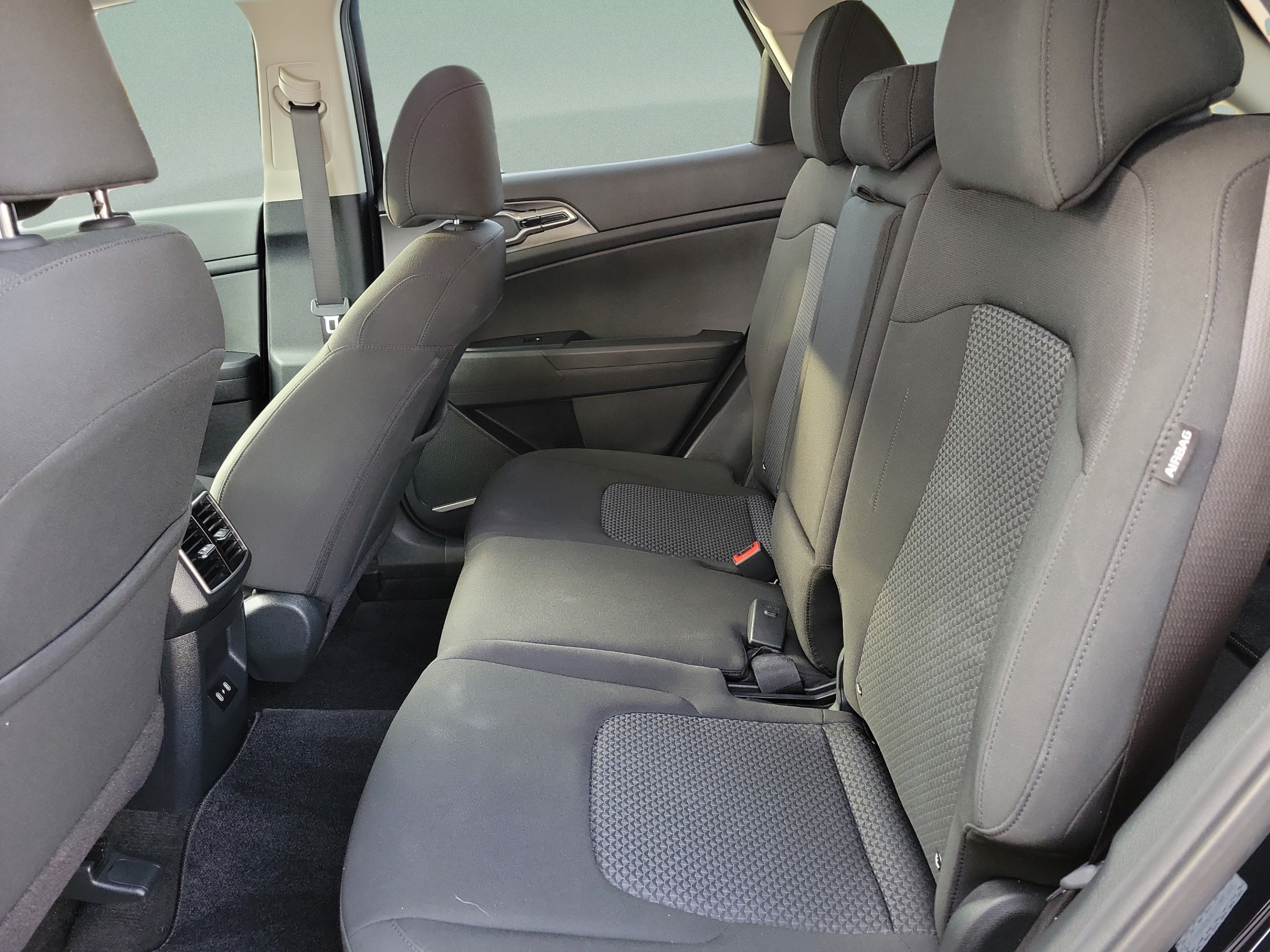 Certified 2026 Kia Sportage LX FWD image 8