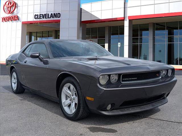 Used 2014 Dodge Challenger R/T Plus image 2